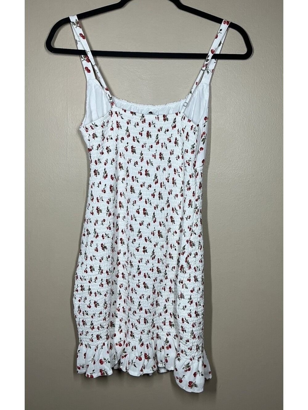 Abercrombie Mini Sundress a delicate red cherry/floral print Smocked Medium - Picture 3 of 8
